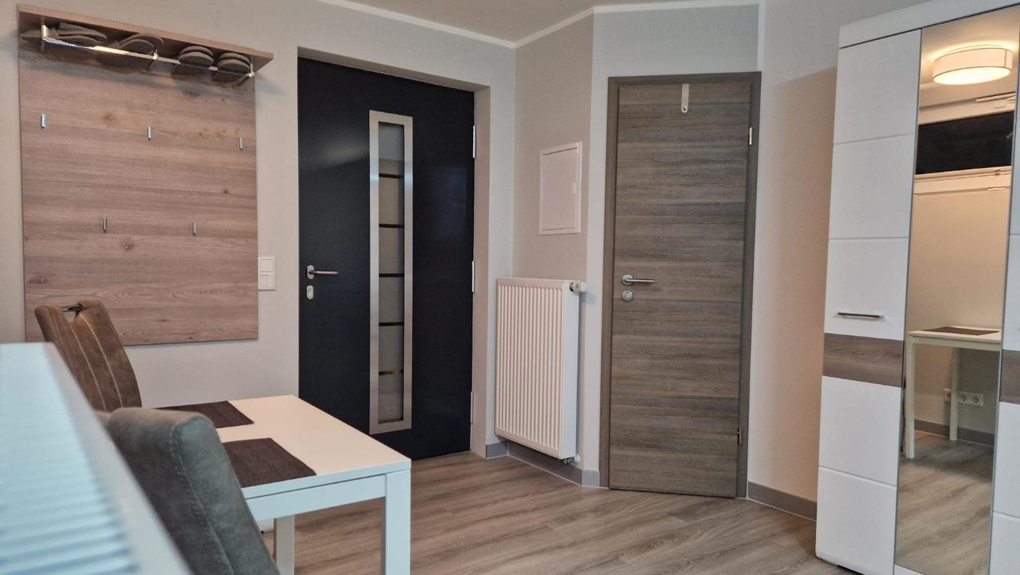 Ferienwohnung Oder Studio Dresden-Neustadt Inkl Parkplatz Mit Balkon Oder Terrasse Bilik gambar